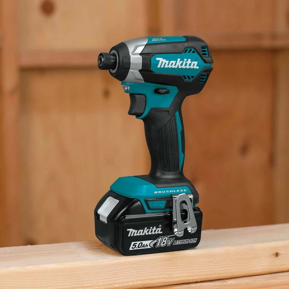 Coupon 🥰 Makita 18V LXT Lithium-Ion Brushless Cordless Combo Kit 🔨 Hammer Drill/ Impact Driver/ Circular Saw/ Flashlight 🥰 6 Coupon 🥰 Makita 18V LXT Lithium-Ion Brushless Cordless Combo Kit 🔨 Hammer Drill/ Impact Driver/ Circular Saw/ Flashlight 🥰 - Image 4